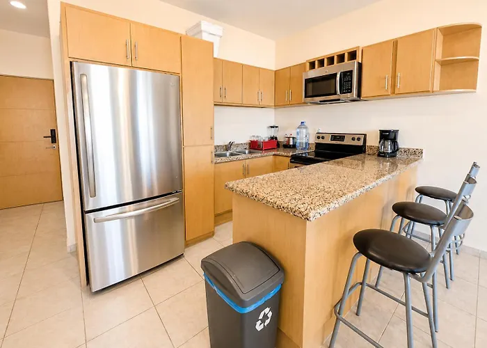 Bahia Del Tezal 103b Modern 1br Retreat With Rooftop Pool & Access * Cabo San Lucas