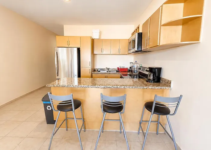 Apartamento Bahia Del Tezal 103b Modern 1br Retreat With Rooftop Pool & Access